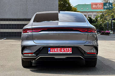 Седан BYD Han 2024 в 
