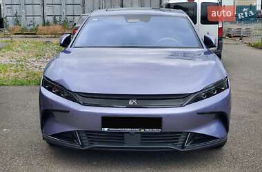 Седан BYD Han 2024 в 