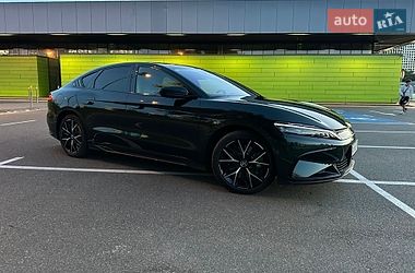 Седан BYD Han 2023 в Киеве