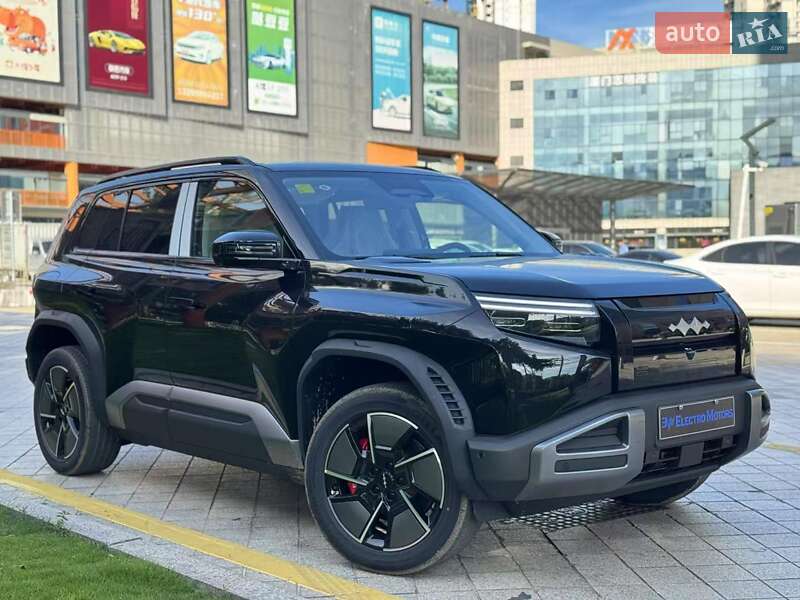 Позашляховик / Кросовер BYD Leopard 3 2025 в 