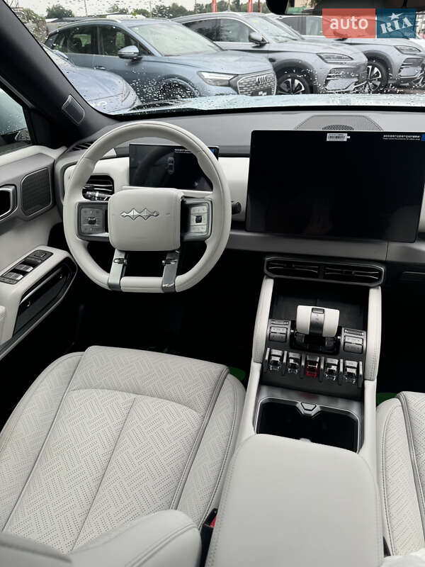 Внедорожник / Кроссовер BYD Leopard 3 2025 в Киеве