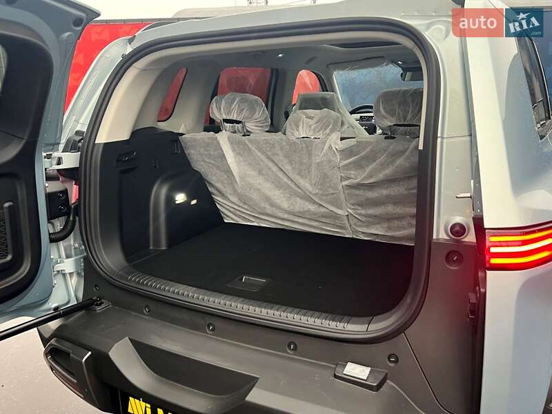 Внедорожник / Кроссовер BYD Leopard 3 2025 в Киеве