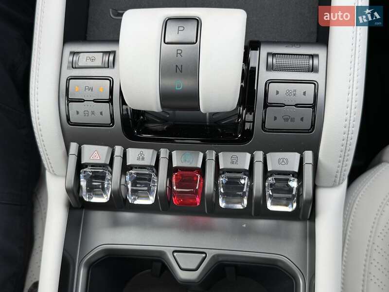 Внедорожник / Кроссовер BYD Leopard 3 2025 в Днепре фото 23 Внедорожник / Кроссовер BYD Leopard 3 2025 в Днепре