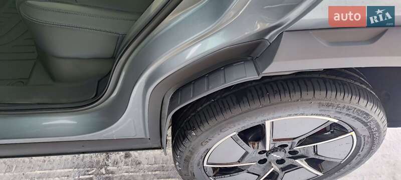 Позашляховик / Кросовер BYD Leopard 3 2025 в Дніпрі