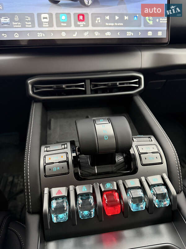 Внедорожник / Кроссовер BYD Leopard 3 2025 в Киеве