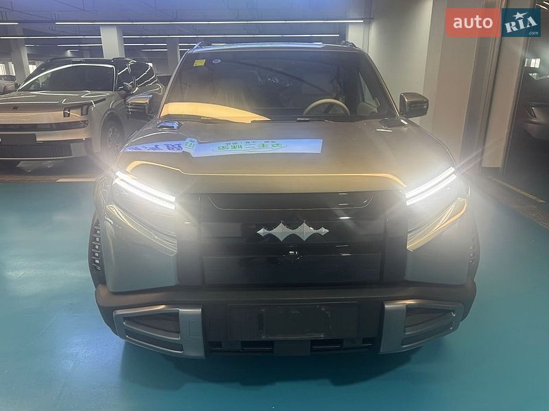 Внедорожник / Кроссовер BYD Leopard 3 2025 в Киеве фото 4 Внедорожник / Кроссовер BYD Leopard 3 2025 в Киеве