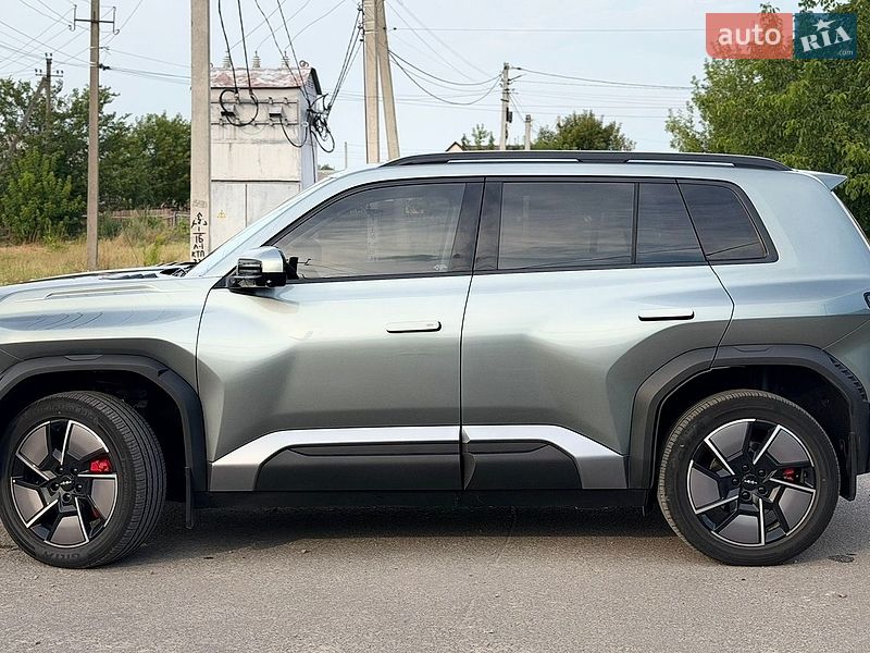 Внедорожник / Кроссовер BYD Leopard 3 2025 в Коростышеве