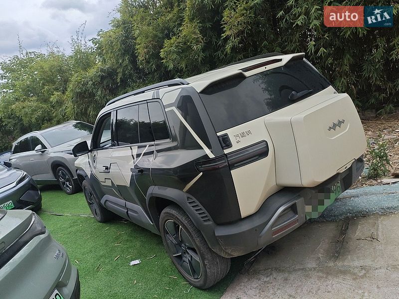 Внедорожник / Кроссовер BYD Leopard 3 2025 в Киеве