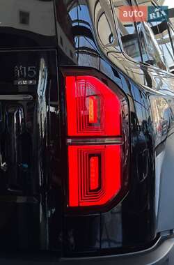 Внедорожник / Кроссовер BYD Leopard 5 2024 в 