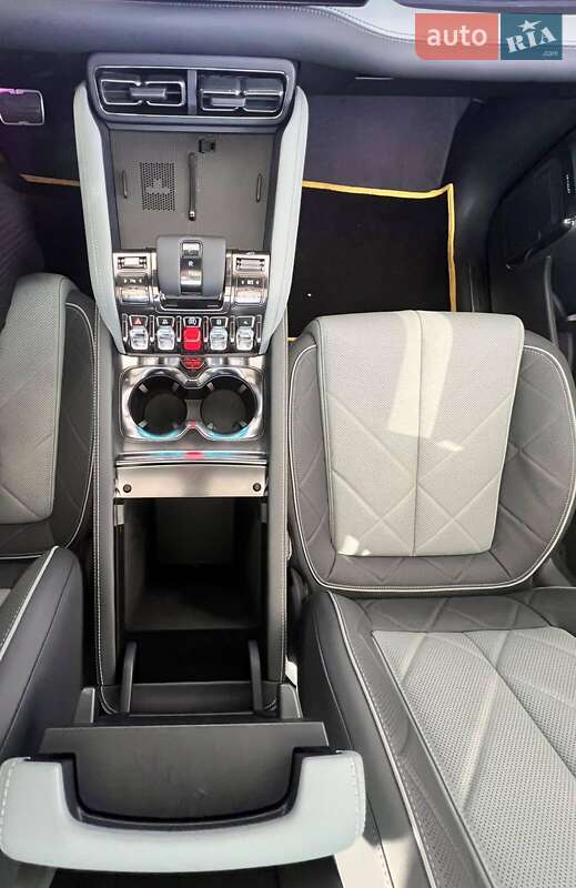 Внедорожник / Кроссовер BYD Leopard 5 2025 в Днепре