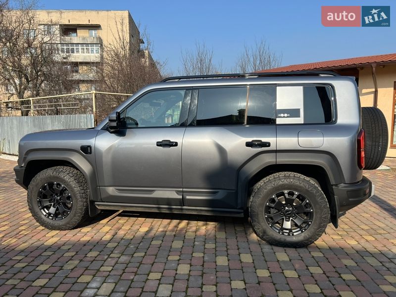 Внедорожник / Кроссовер BYD Leopard 5 2025 в Ужгороде