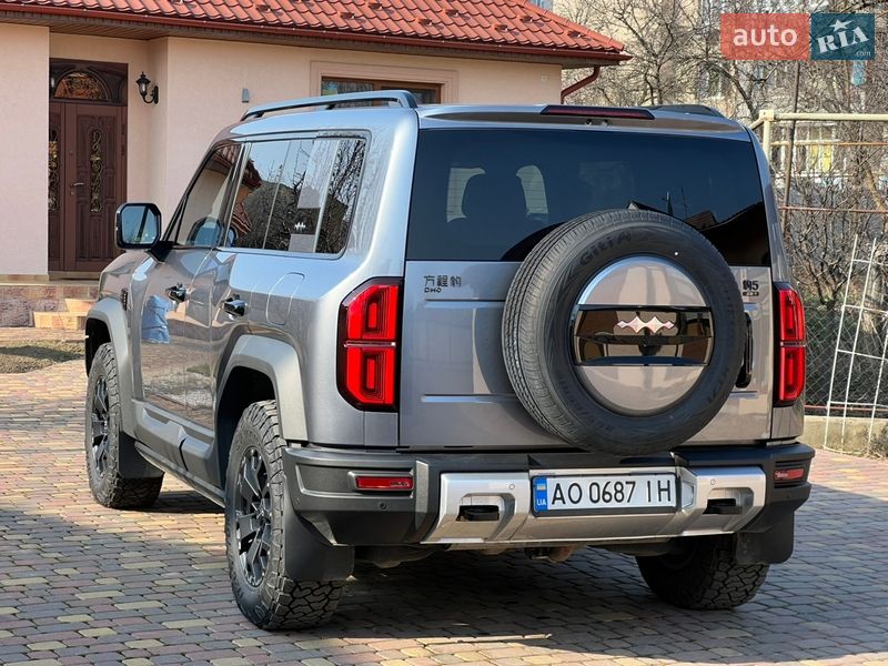 Внедорожник / Кроссовер BYD Leopard 5 2025 в Ужгороде