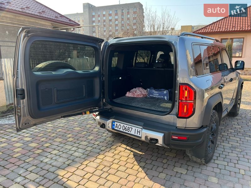 Внедорожник / Кроссовер BYD Leopard 5 2025 в Ужгороде