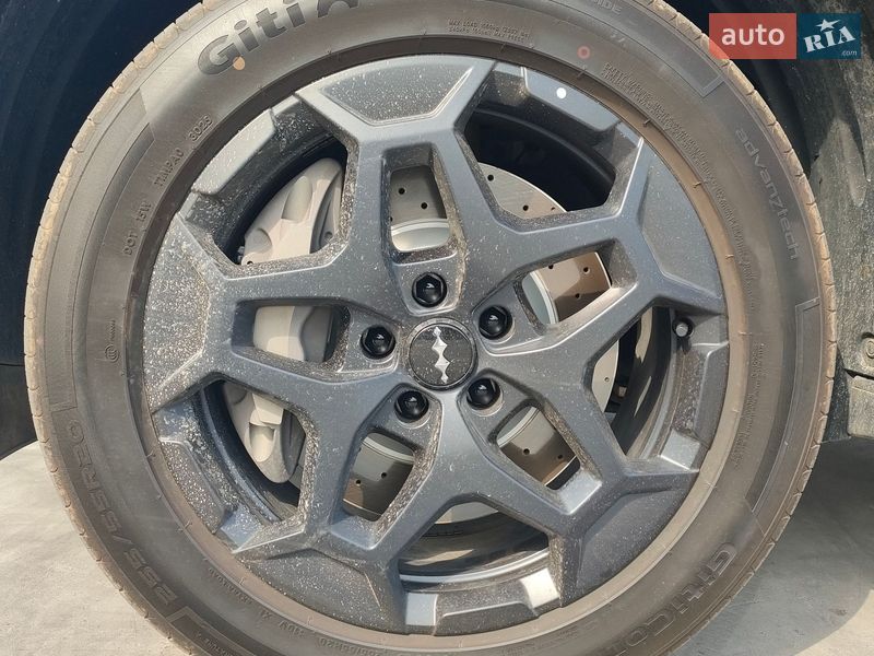 Внедорожник / Кроссовер BYD Leopard 7 2025 в Киеве