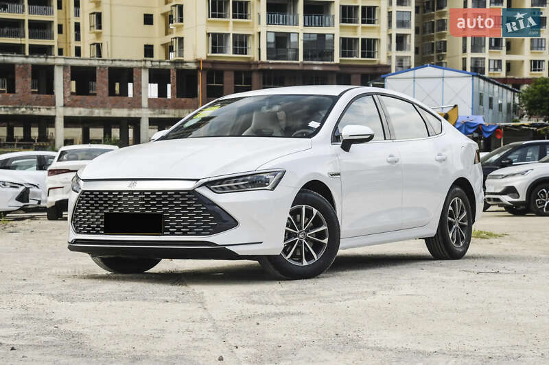 Седан BYD Qin Plus 2025 в 