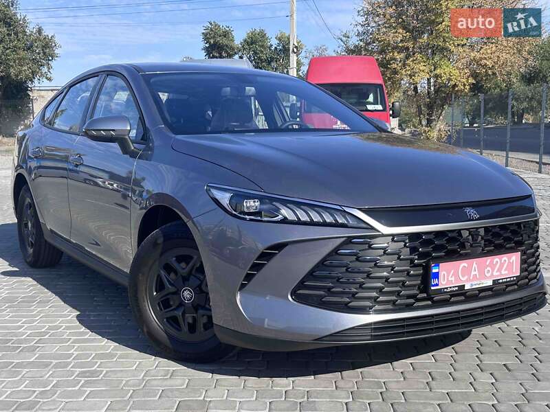 Седан BYD Qin Plus 2025 в Дніпрі