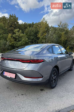 Седан BYD Qin Plus 2025 в 