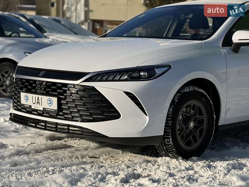 Седан BYD Qin Plus 2025 в Киеве