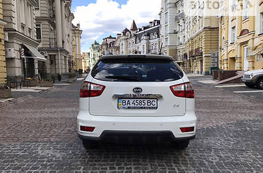 Внедорожник / Кроссовер BYD S6 2013 в Киеве