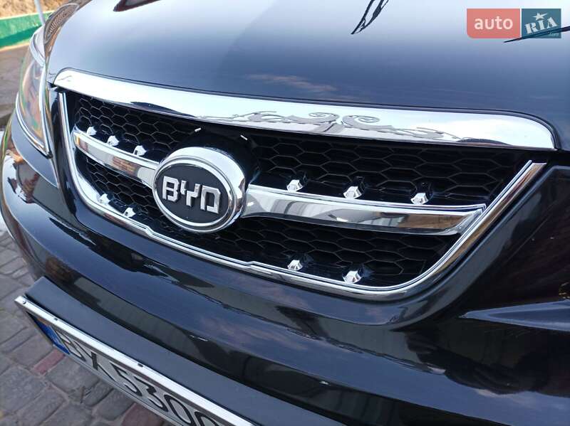 Внедорожник / Кроссовер BYD S6 2012 в Каменец-Подольском