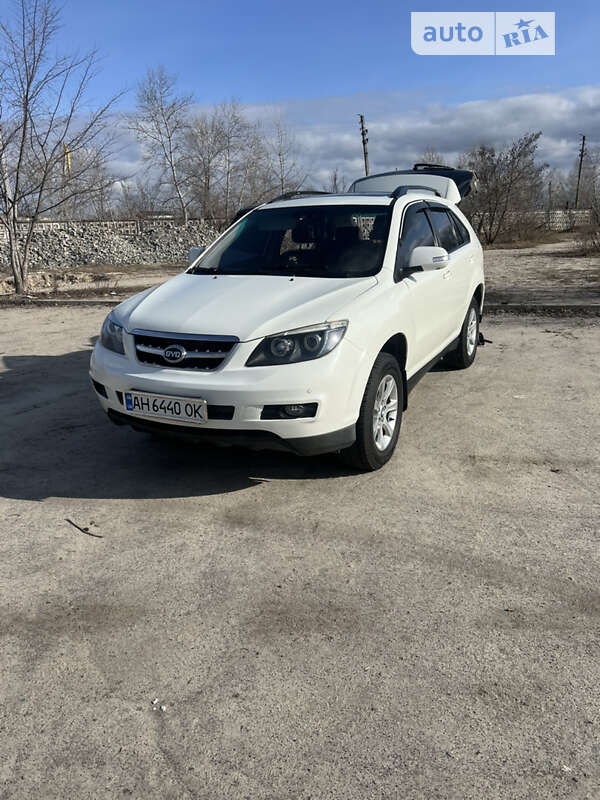 Позашляховик / Кросовер BYD S6 2013 в Кременчуці