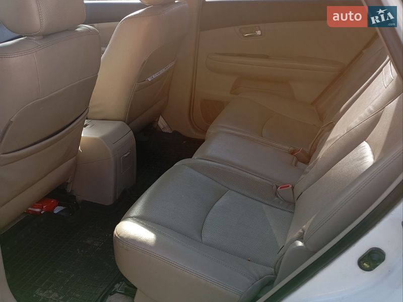 Позашляховик / Кросовер BYD S6 2012 в Нетішині