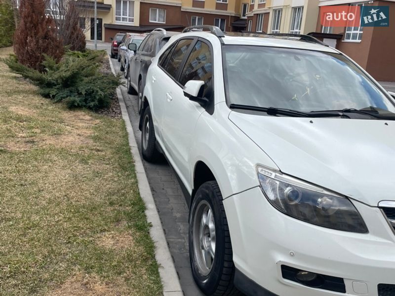 Внедорожник / Кроссовер BYD S6 2012 в Киеве
