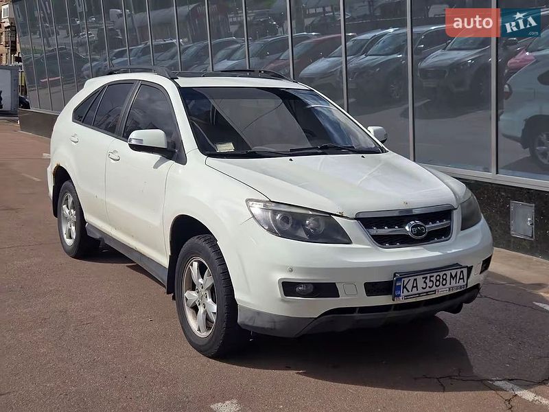 BYD S6 2012 BYD S6 2012
