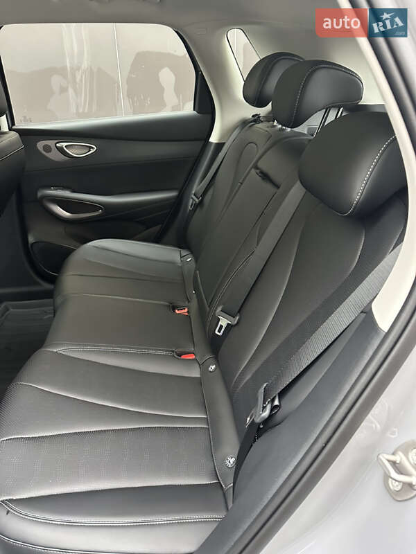 Позашляховик / Кросовер BYD Sea Lion 05 2025 в Києві