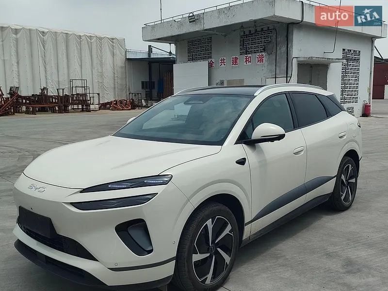 BYD Sea Lion 06