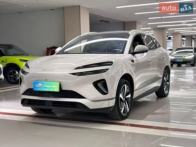 BYD Sea Lion 06