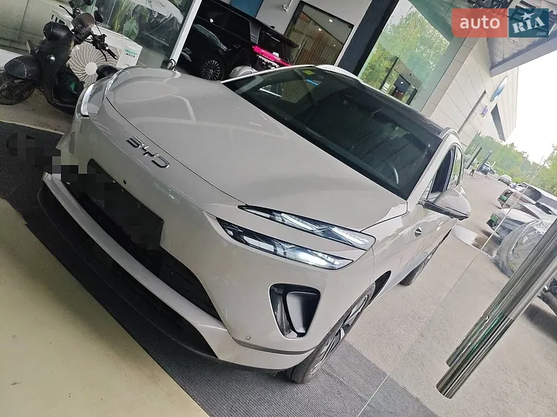 BYD Sea Lion 06