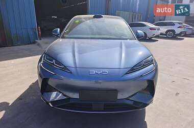 Позашляховик / Кросовер BYD Sea Lion 7 2025 в 