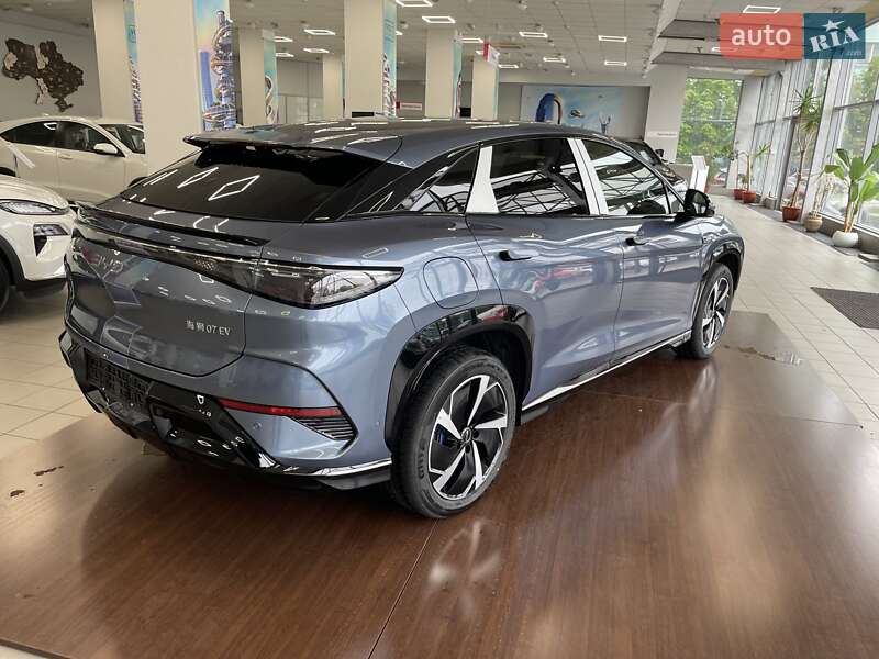 Внедорожник / Кроссовер BYD Sea Lion 7 2025 в Киеве