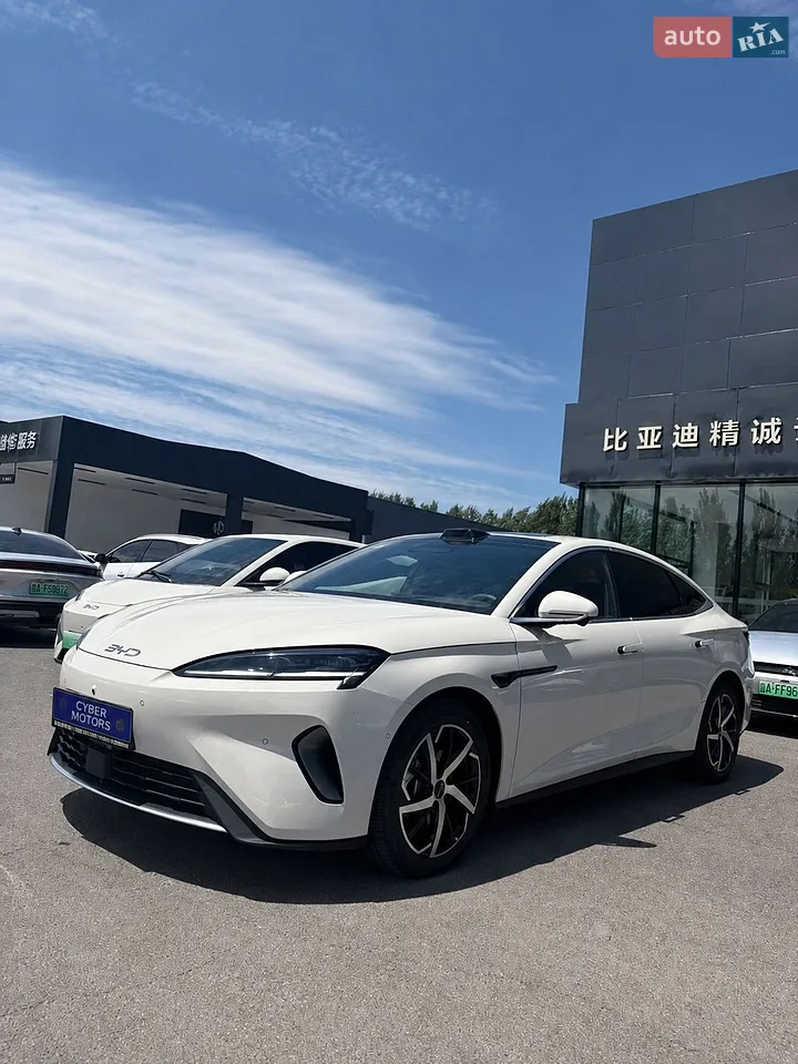 2025 BYD Tang - мініатюра 14