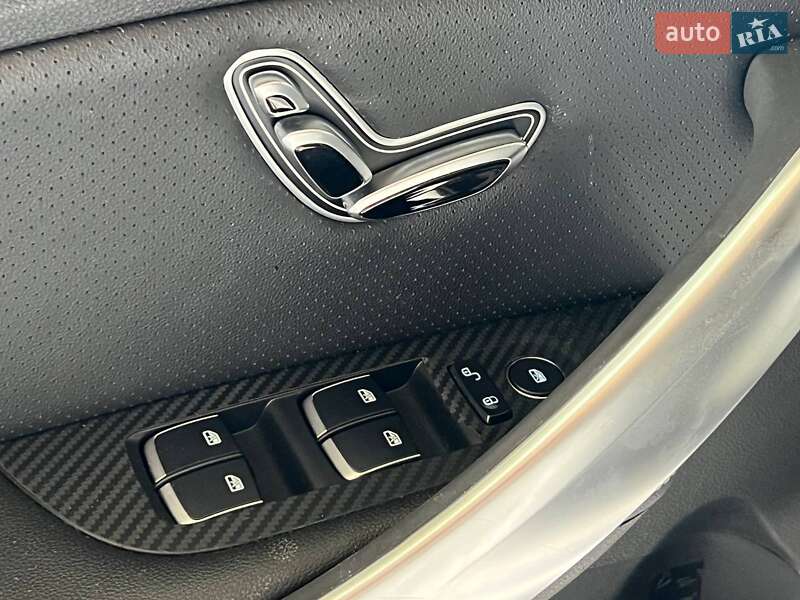 Внедорожник / Кроссовер BYD Song EV500 2018 в Одессе