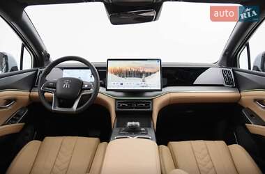 Позашляховик / Кросовер BYD Song L 2024 в 