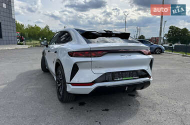 Позашляховик / Кросовер BYD Song L 2024 в 