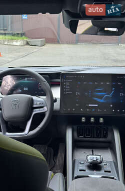 Внедорожник / Кроссовер BYD Song L 2024 в 