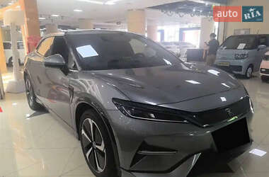Внедорожник / Кроссовер BYD Song L 2023 в 