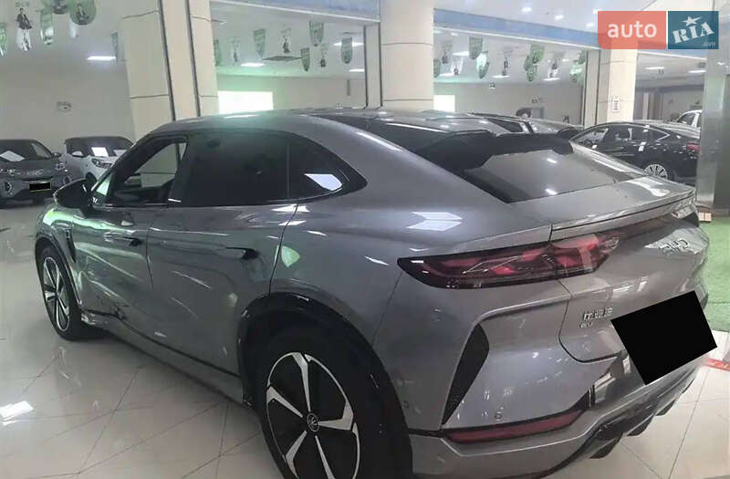 Внедорожник / Кроссовер BYD Song L 2023 в Киеве
