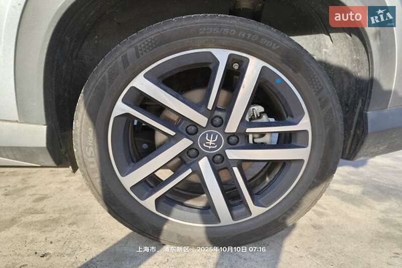 Внедорожник / Кроссовер BYD Song L 2024 в Киеве фото 8 Внедорожник / Кроссовер BYD Song L 2024 в Киеве