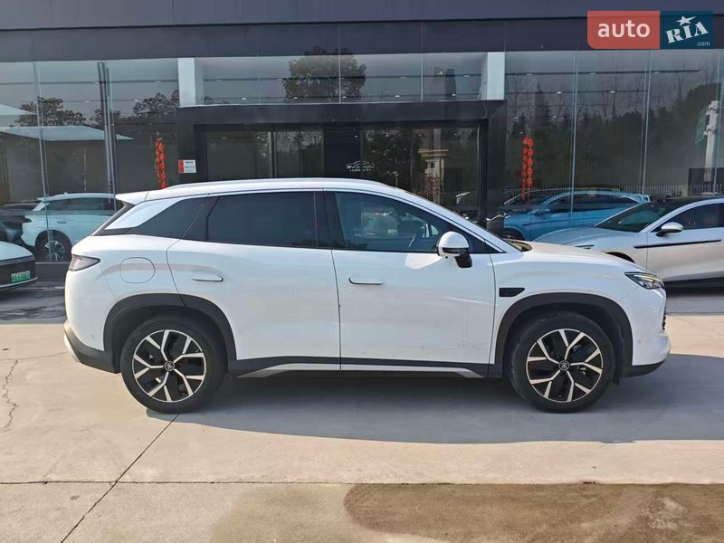 Внедорожник / Кроссовер BYD Song L 2025 в Киеве