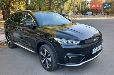 Позашляховик / Кросовер BYD Song Plus 2022 в 