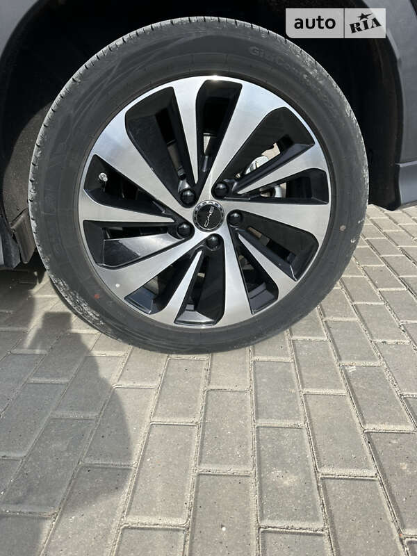 Внедорожник / Кроссовер BYD Song Plus 2024 в Тернополе
