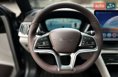 Внедорожник / Кроссовер BYD Song Plus 2025 в 