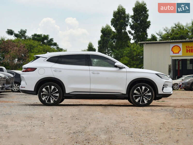 Внедорожник / Кроссовер BYD Song Plus 2025 в Киеве