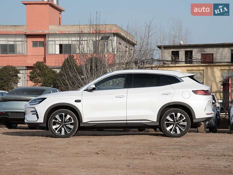 Позашляховик / Кросовер BYD Song Plus 2025 в Харкові