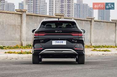 Позашляховик / Кросовер BYD Song Plus 2025 в 