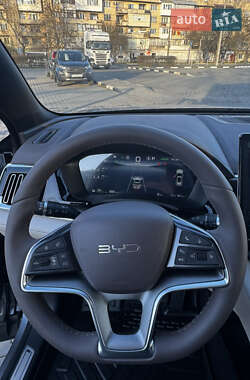 Внедорожник / Кроссовер BYD Song Plus 2024 в 